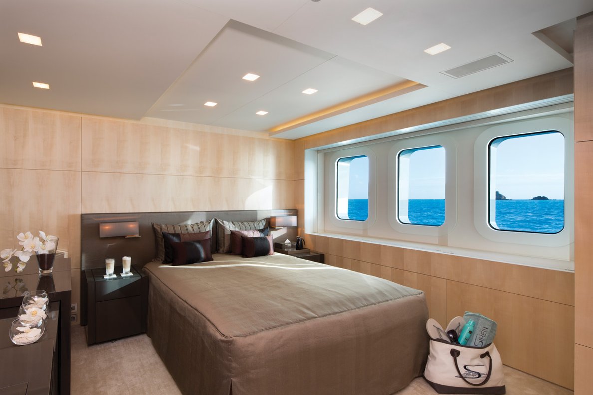 siran yacht interior